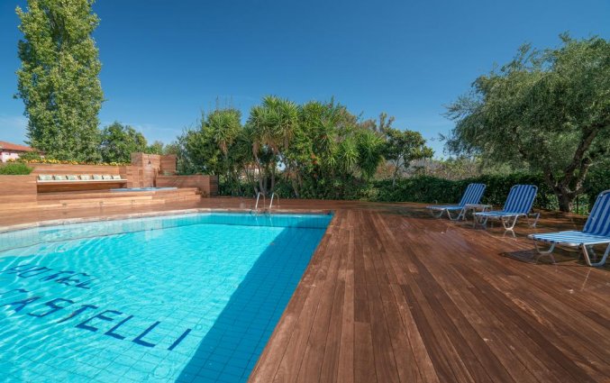 zwembad van hotel Castelli vakantie Zakynthos