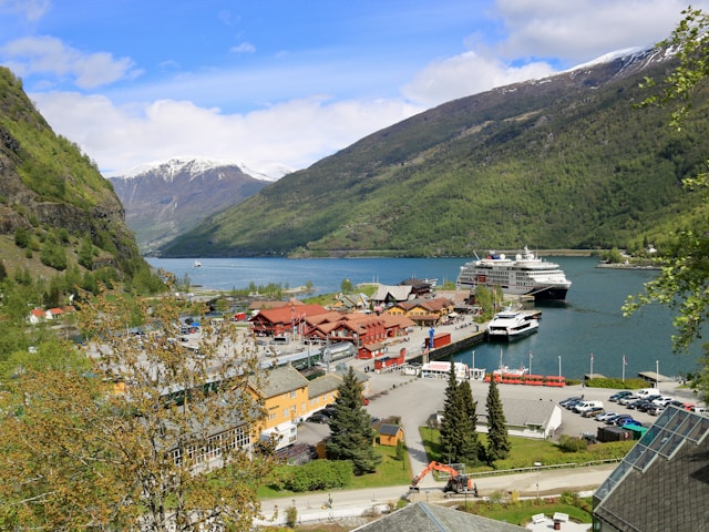 UNESCO-N&aelig;r&oslash;yfjord cruise