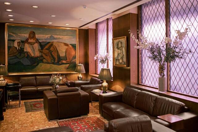 Hotel Holt