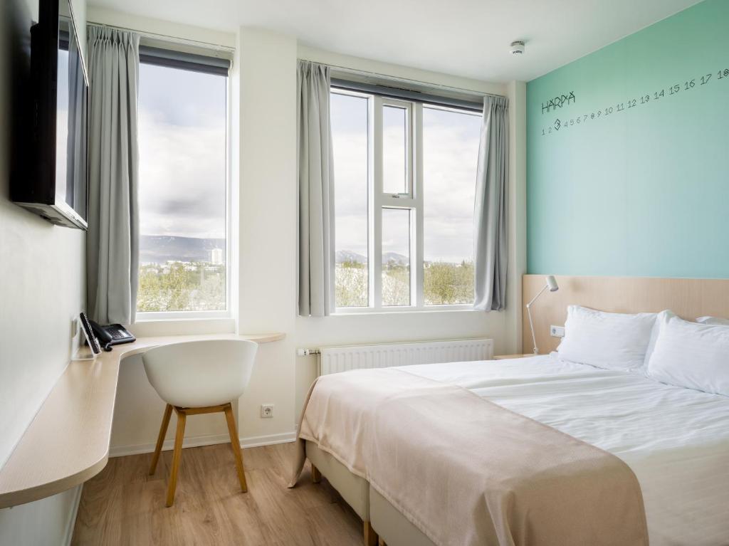 Lichte kamer met Scandinavisch design