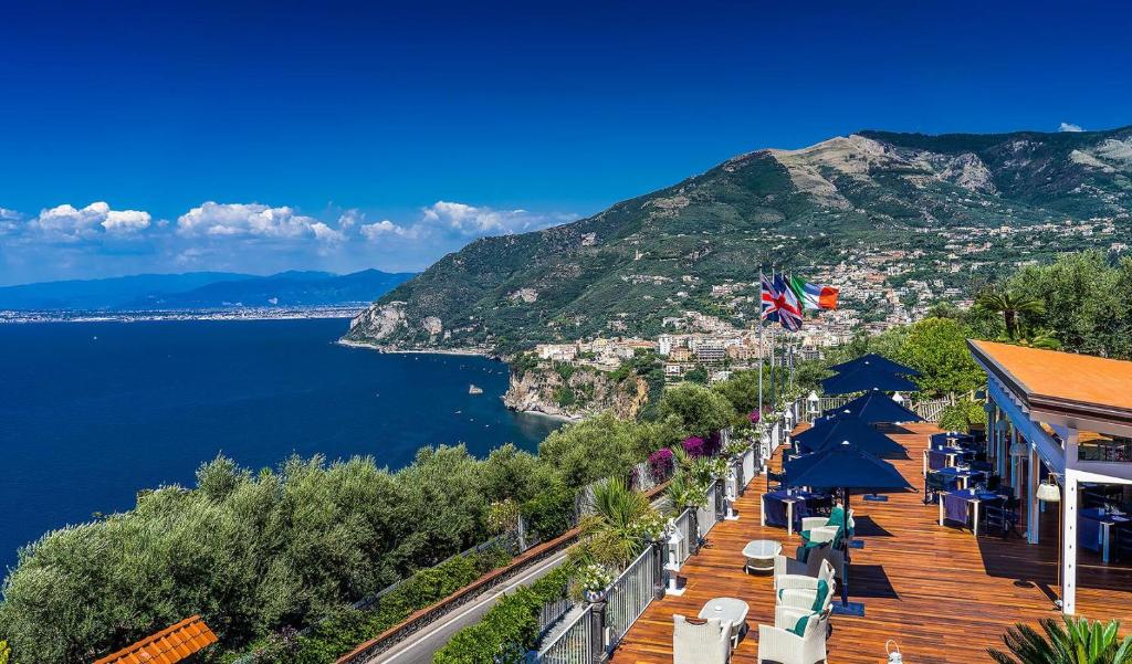 Hotel Torre Barbara &ndash; uitzicht over de Golf van Napels