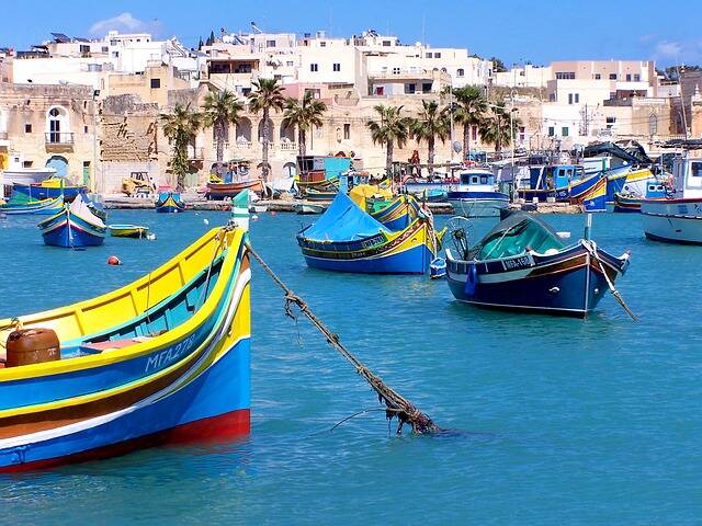 Kajakken langs de kust van Gozo