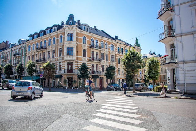 Modern stadsbeeld met architectuur
