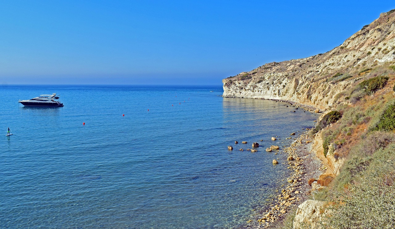 Pissouri Bay &ndash; bootjes en kust