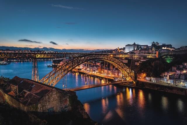 Porto bij nacht