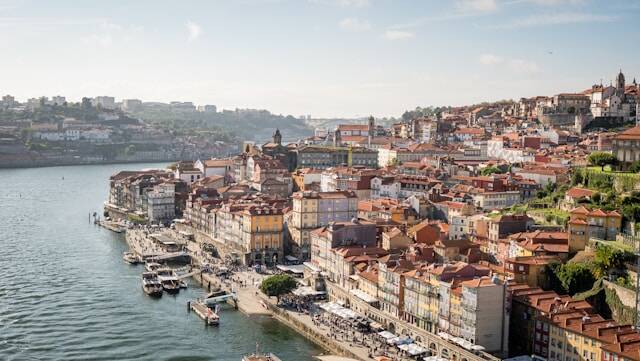 Uitzicht over Porto aan het water