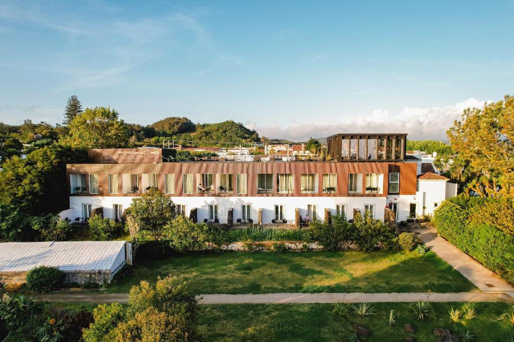 Senhora da Rosa hotel