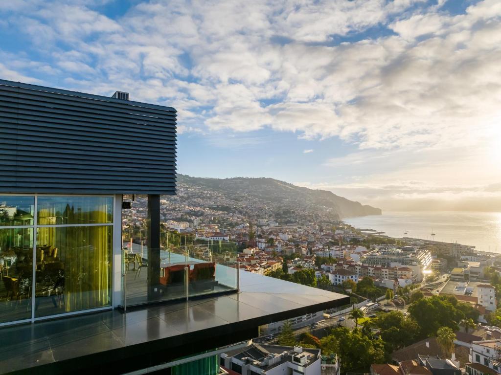 Restaurant/terras met panoramisch zicht