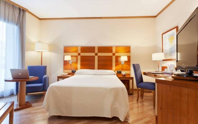Tweepersoonskamer van Hotel Senator Parque Central in Valencia