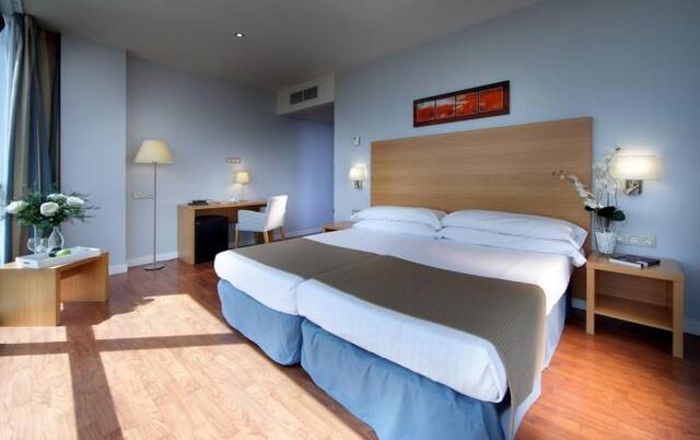 Hotel Exe Sevilla Palmera Slaapkamer