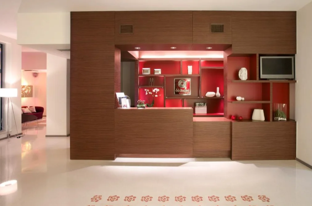 Hotel Eos receptie