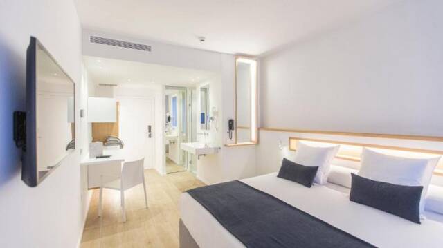 Tweepersoonskamer in Hotel Anfora op Ibiza