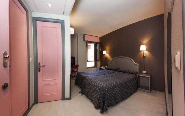 Tweepersoonskamer van hotel Bilbi Bilbao