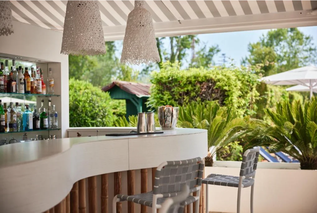 Hotel Una Forte Dei Marmi buiten bar