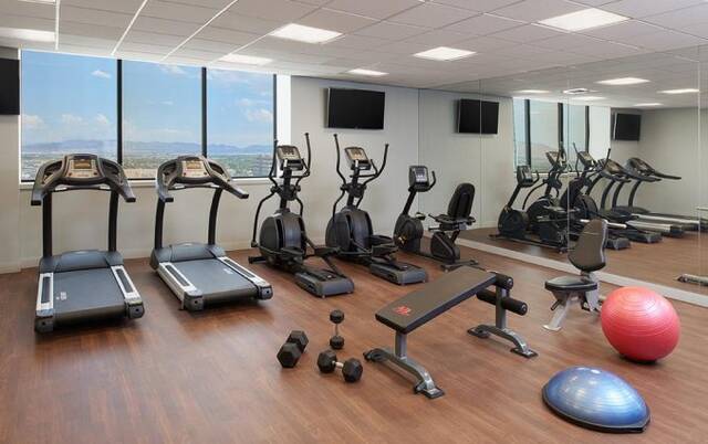 The D fitness
