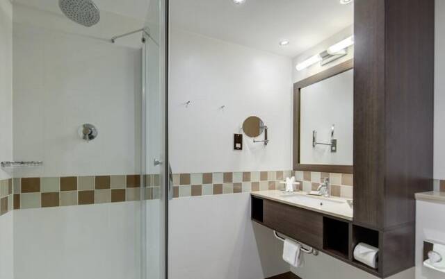 Badkamer van hotel Hilton Kilmainham in Dublin