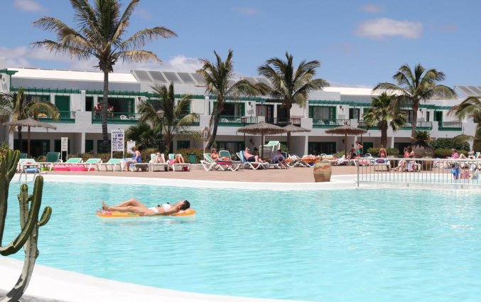 Zwembad van appartementen Costa Sal in Lanzarote