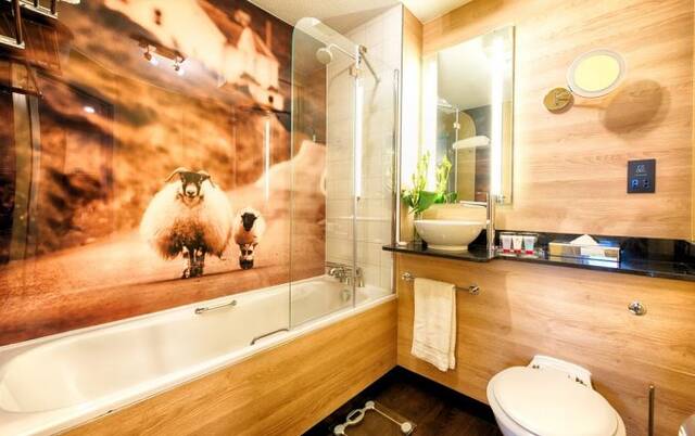 Leonardo Royal Edinburgh Haymarket - Badkamer