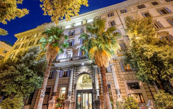 Hotel Savoy in Rome