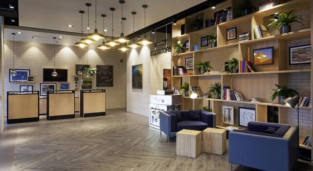 Lobby van Hotel Campanile Warschau