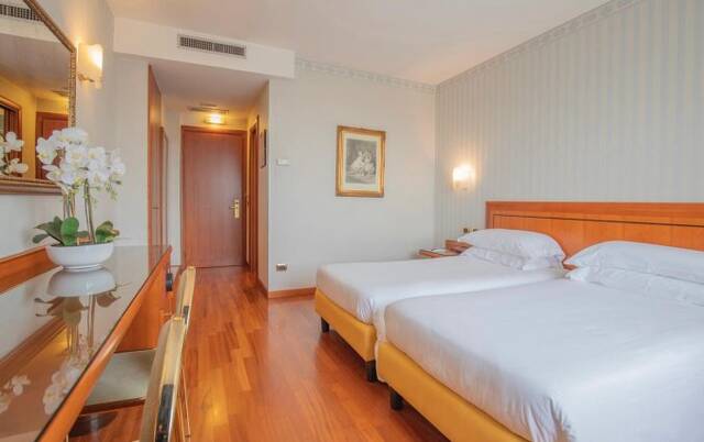 Tweepersoonskamer van hotel Montresor Palace in Verona