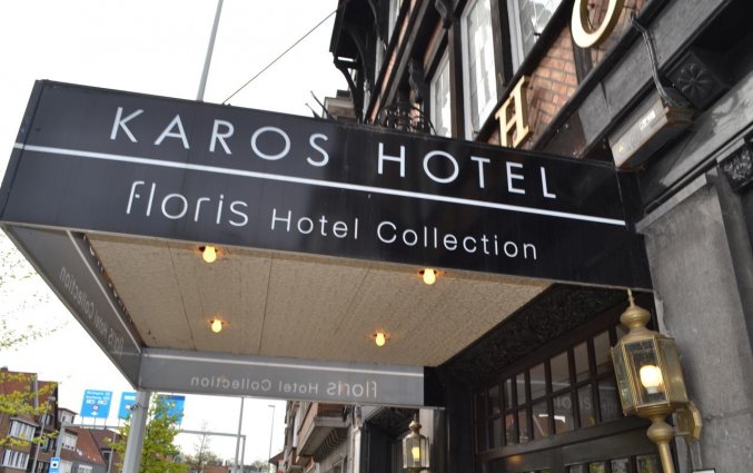 Entree van Hotel Floris in Brugge