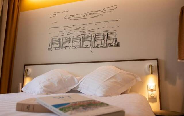 Tweepersoonskamer van Hotel du Pin Nice Port in Nice