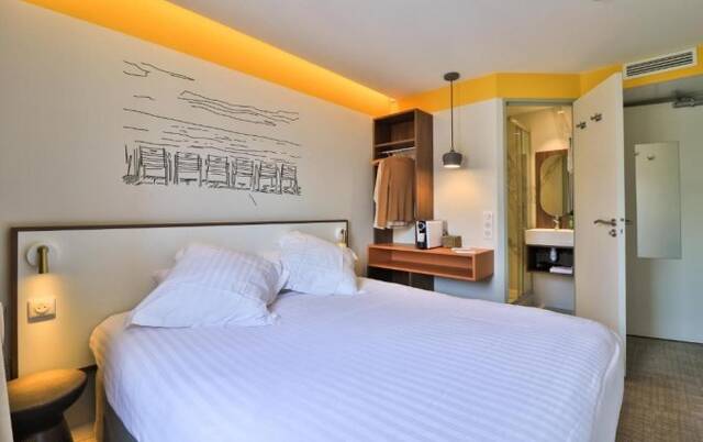 Tweepersoonskamer van Hotel du Pin Nice Port in Nice