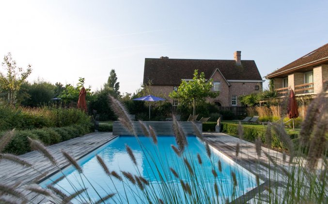 Zwembad van Hotel Duinhof the Original Relais aan de Belgische Kust