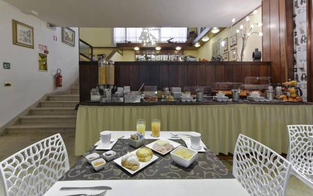 Ontbijtbuffet van Hotel Jane in Florence