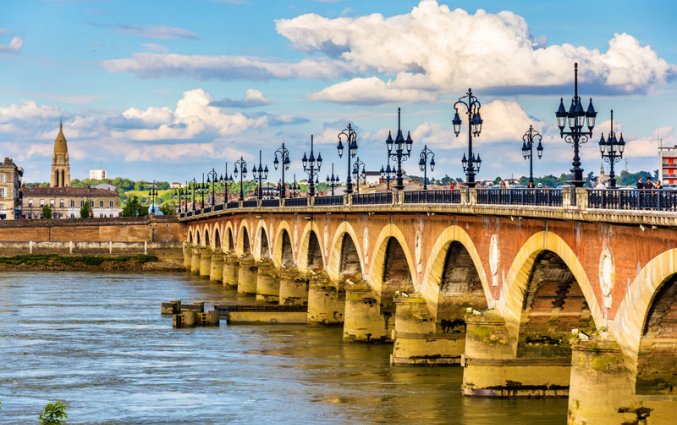 Bordeaux - Water