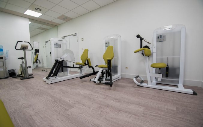 Fitnessruimte van Hotel Velotel in Brugse Ommeland