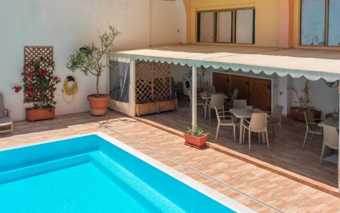 Zwembad van Residence Cristal Blu op Sardinie