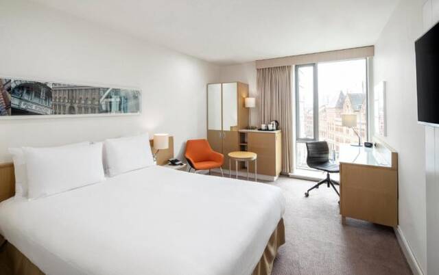 Tweepersoonskamer van Hotel DoubleTree by Hilton Manchester Piccadilly