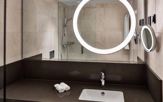 Badkamer van Hilton Vienna Park Wenen