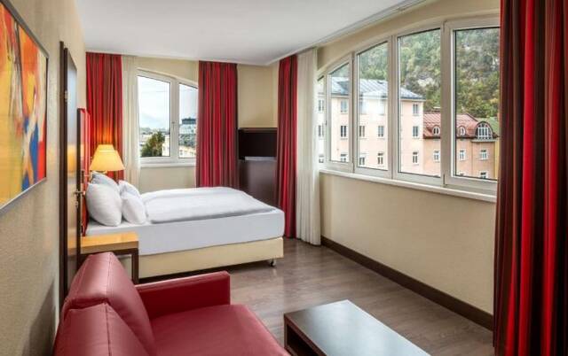 Tweepersoonskamer van hotel NH Salzburg City Salzburg