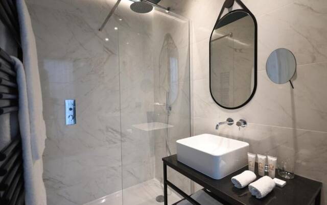Badkamer van Hotel La Maison Bordeaux