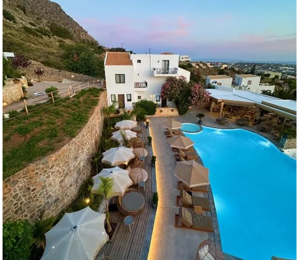 Hotel Creta Blue Boutique zwembad 