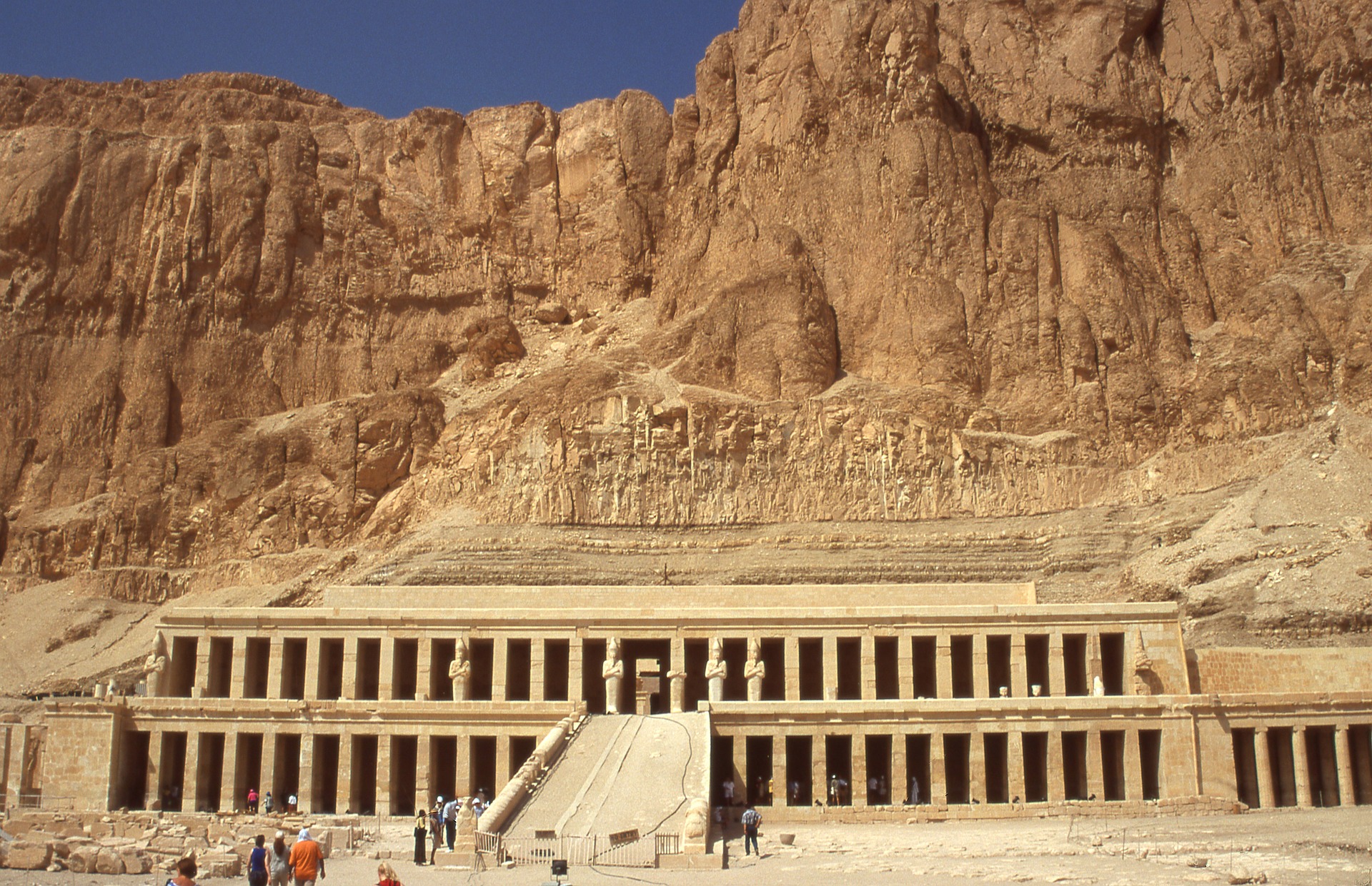 tempel van koningin Hatsjepsut