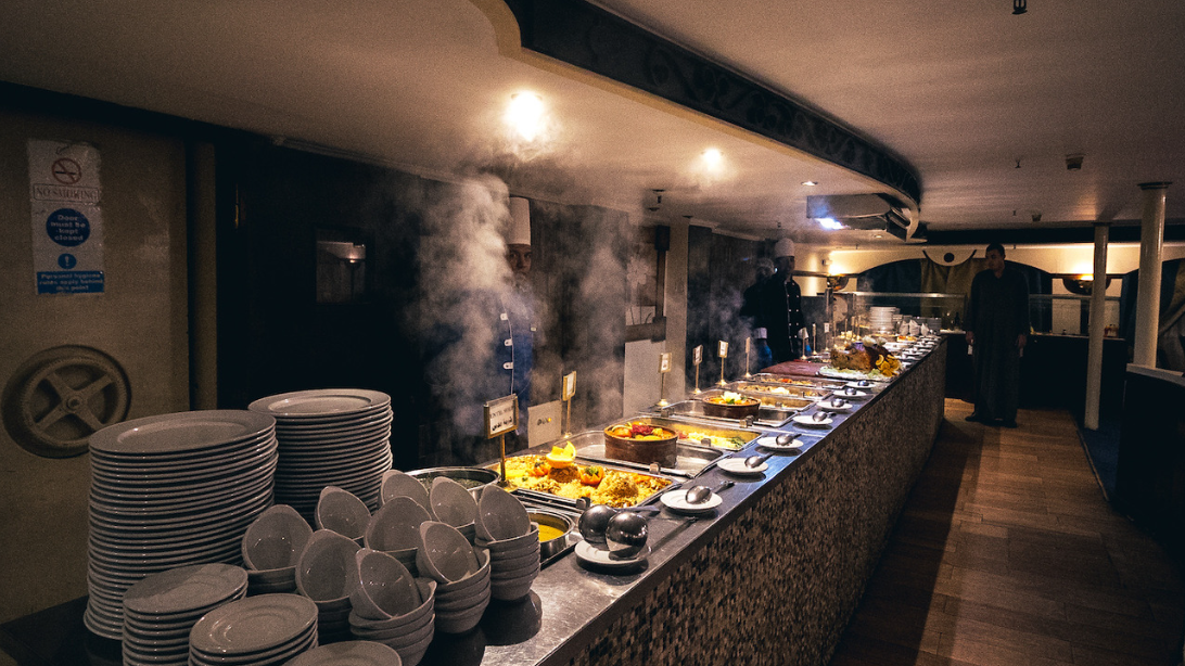 warm buffet op de renaissance