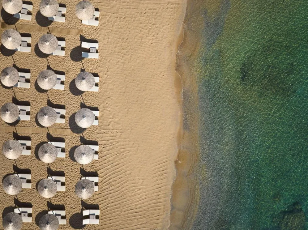 The Royal Senses Resort & SPA ligbedden 