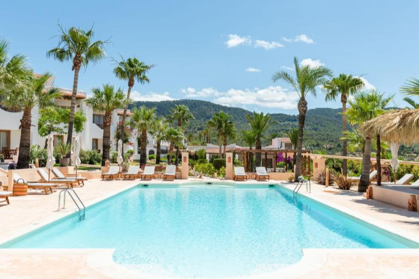 Petunia Ibiza - Adults Only