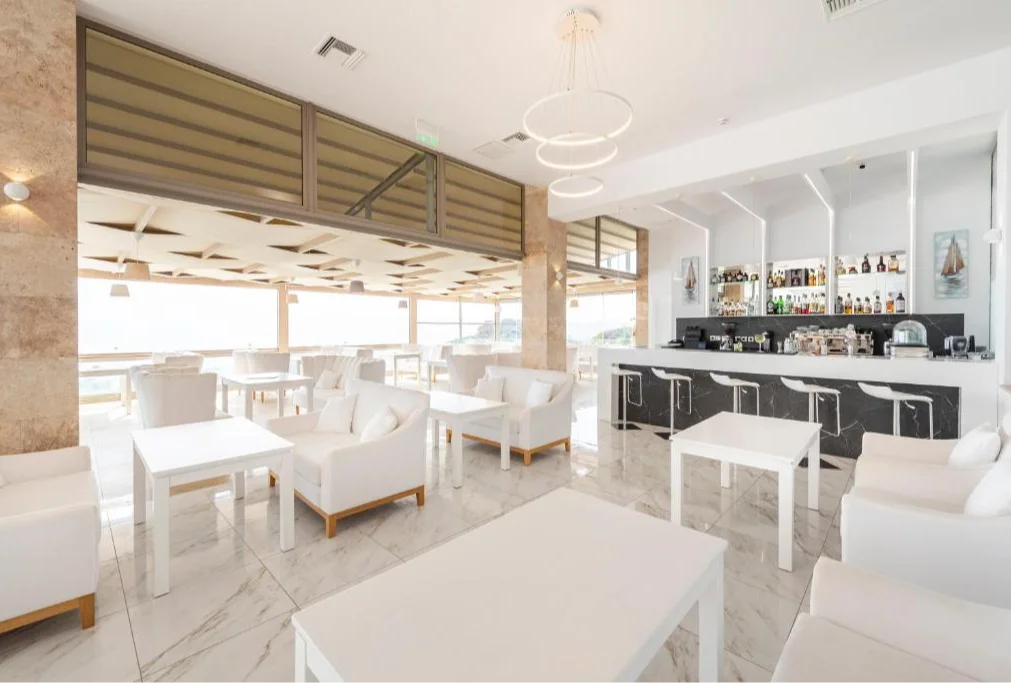 White Rock of Kos Hotel - Adults only bar 