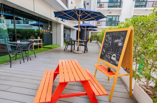 Golden Sands Hotel Apartments