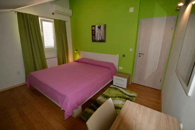 Slaapkamer van een appartement van appartementen Villa Rosa in Dubrovnik