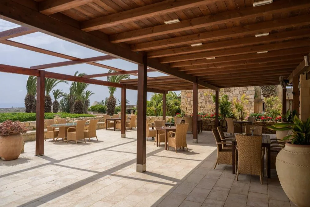 Ta Cenc Hotel & Spa terras