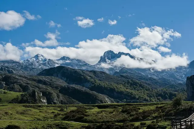 moutains