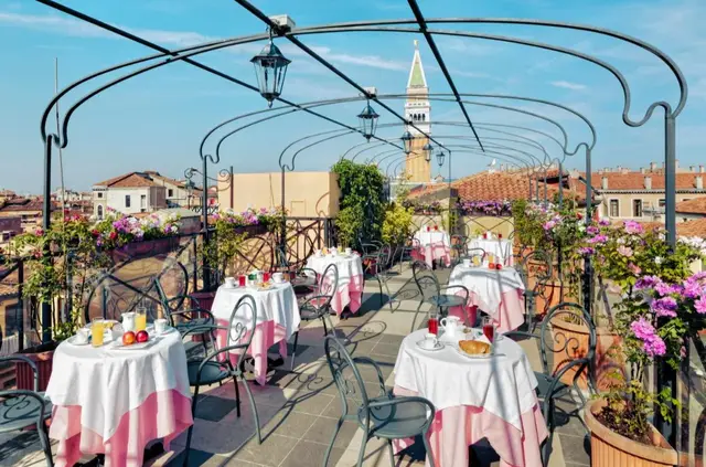 Hotel Firenze Venetië Dakterras