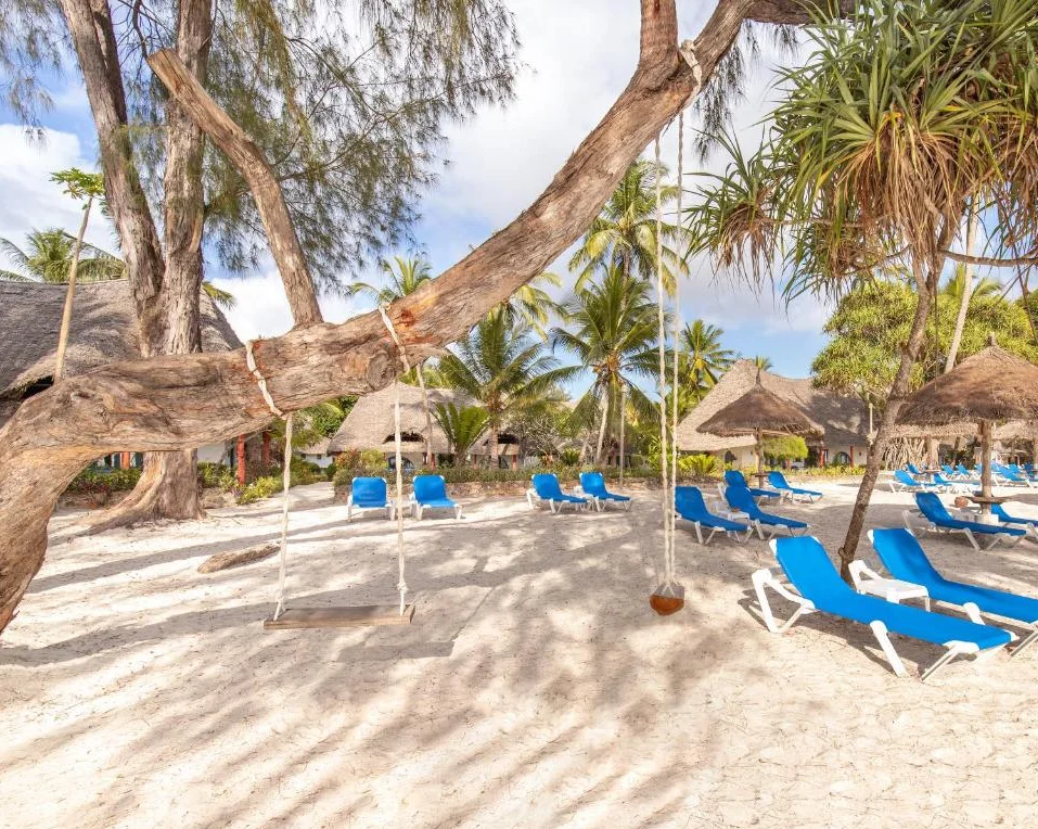 Ligbedden van Kiwengwa Beach Resort