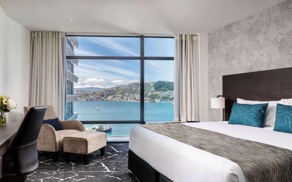 Zeezicht bij Tongariro Suites